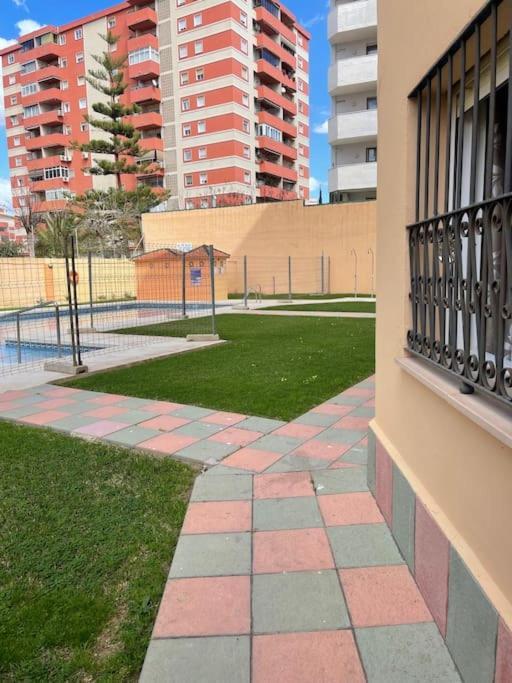 Estudio En Fuengirola Con Vistas Al Mar 外观 照片